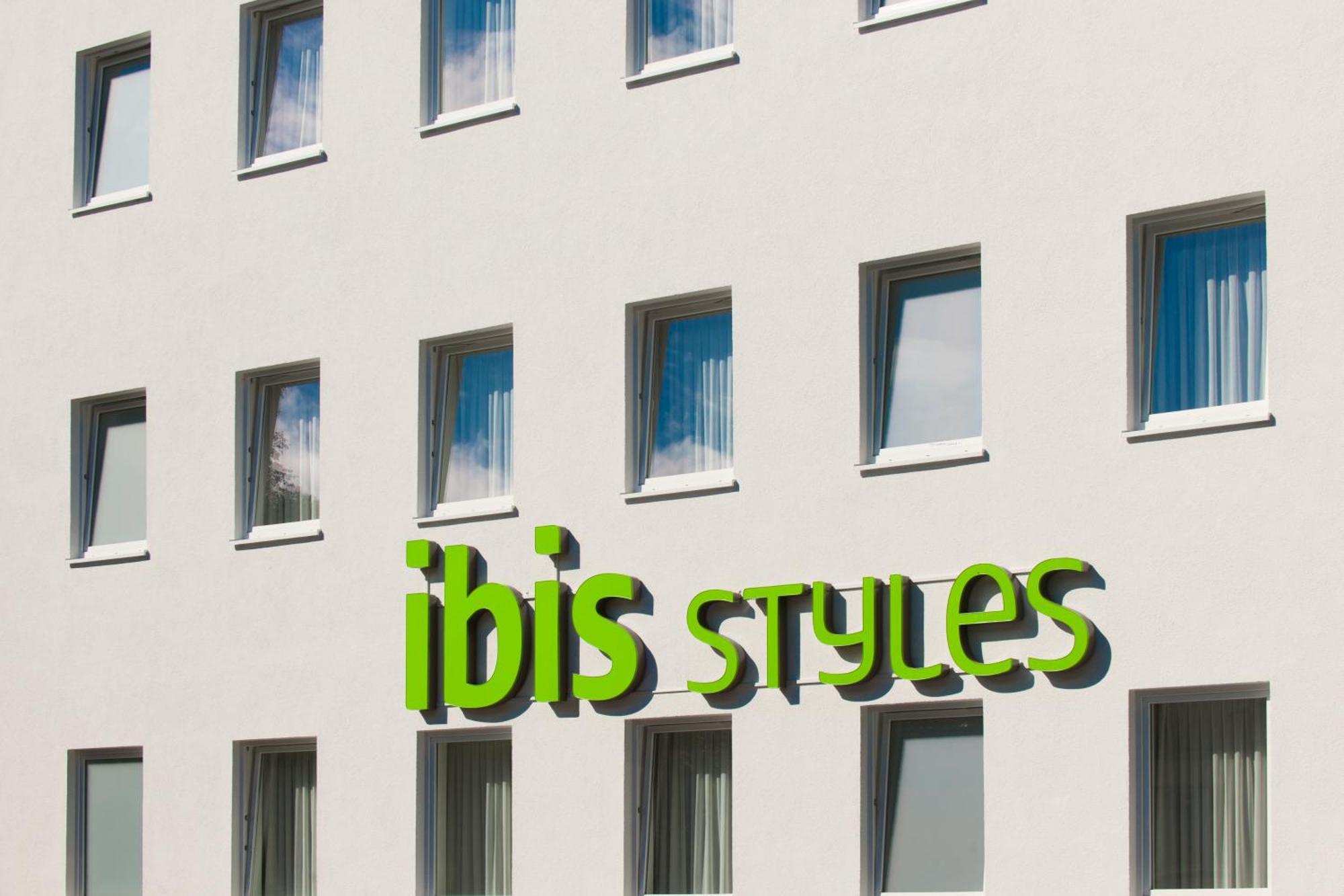 Готель Ibis Styles Arnsberg Sauerland Екстер'єр фото